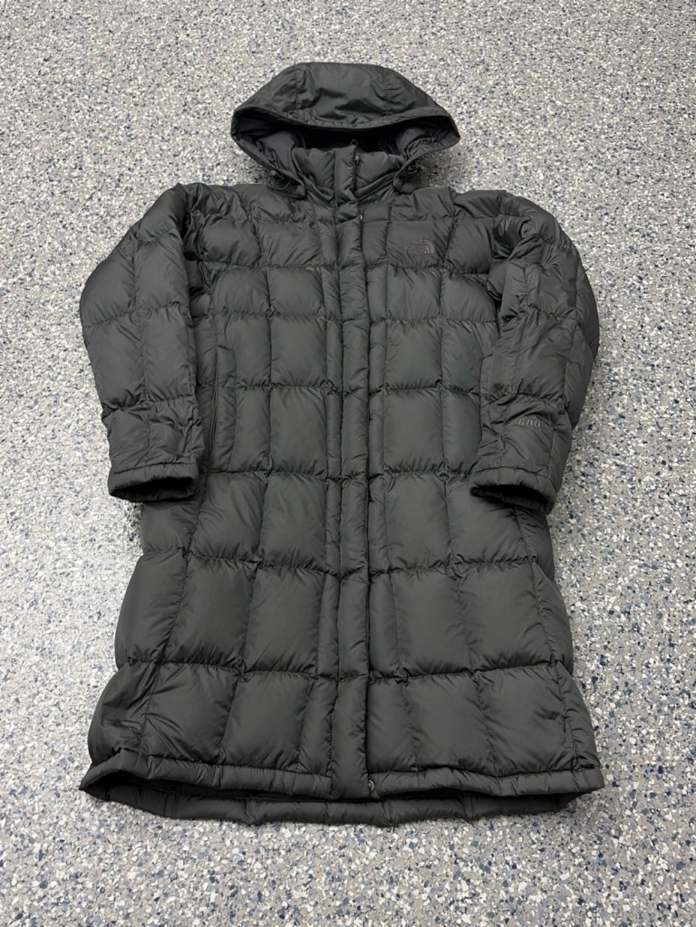 The North Face 600 Women's grey downed parka